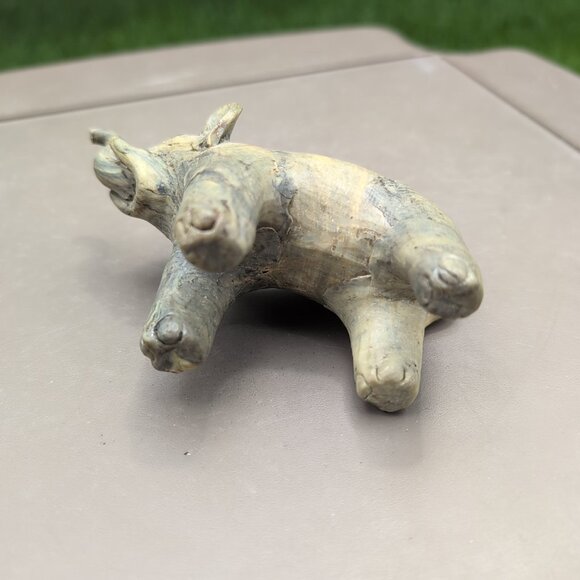 Vintage Baby Elephant Figurine Crushed Oyster Shell Good Luck Trunk Up 4" - Picture 6 of 8